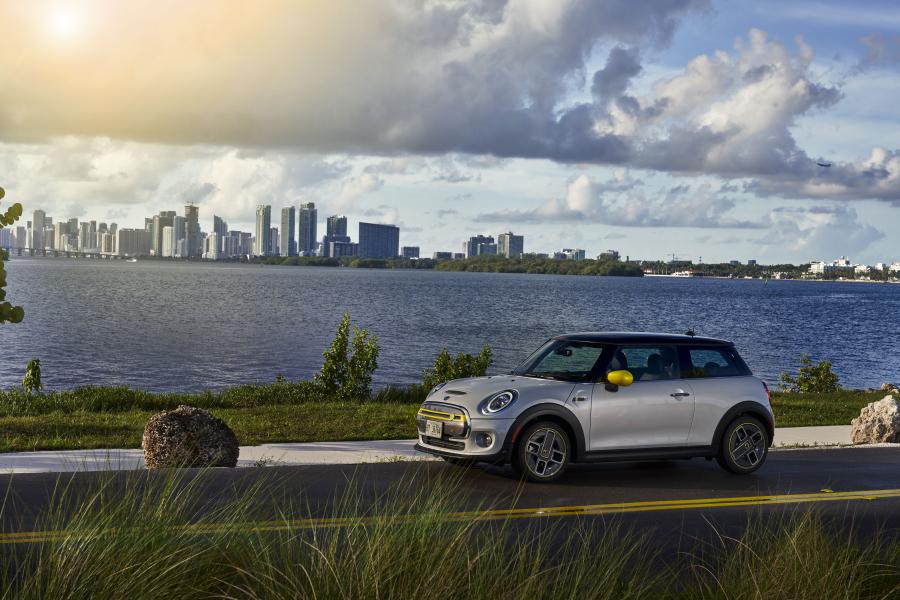  Mini Cooper SE (F56) 2020 года  (NA) (фото 187 из 342)